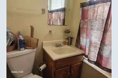 3930 Carpenter Avenue, Bronx, NY 10466 - Photo 9