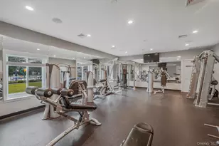 51 Pointe Cir S, Coram, NY 11727 - Photo 31