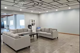 51 Pointe Cir S, Coram, NY 11727 - Photo 23