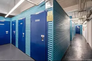 10420 68th Dr, Forest Hills, NY 11375 - Photo 11