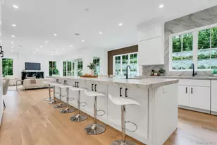 80 The Oaks, Roslyn, NY 11576 - Photo 17