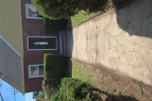 179 Fairlawn Ave, West Hempstead, NY 11552 - Photo 23