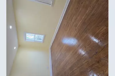 179 Fairlawn Ave, West Hempstead, NY 11552 - Photo 5