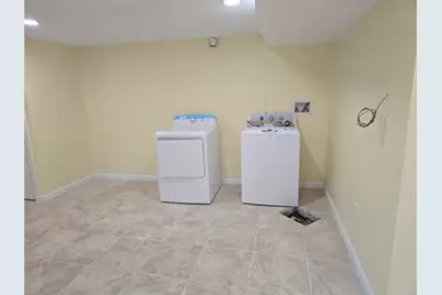 179 Fairlawn Ave, West Hempstead, NY 11552 - Photo 17