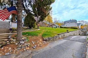 635 N Division St, Peekskill, NY 10566 - Photo 3