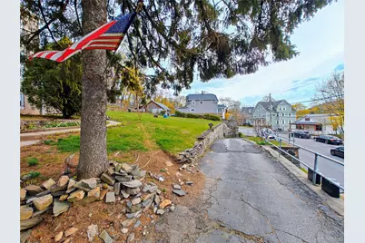 635 N Division Street, Peekskill, NY 10566 - Photo 11