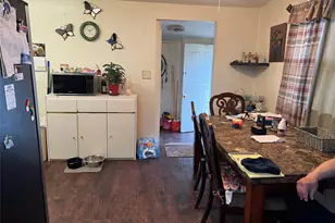 78 Samuel St, Ronkonkoma, NY 11779 - Photo 7