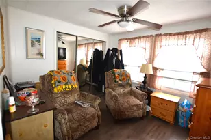 77 Village Cir W, Manorville, NY 11949 - Photo 7