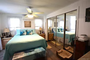 77 Village Cir W, Manorville, NY 11949 - Photo 11