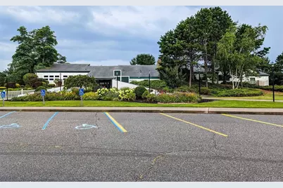 77 Village Circle W, Manorville, NY 11949 - Photo 21