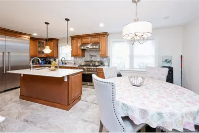 258 Longstreet Avenue, Bronx, NY 10465 - Photo 5