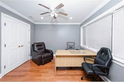 258 Longstreet Avenue, Bronx, NY 10465 - Photo 25