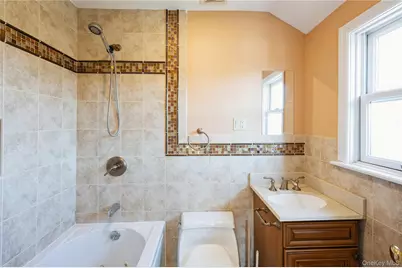 258A Longstreet Avenue, Bronx, NY 10465 - Photo 13