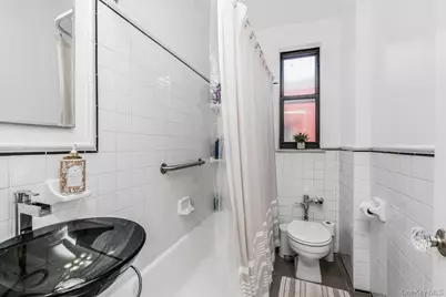 512 Kappock Street #3J, Bronx, NY 10463 - Photo 11