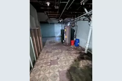 119 Broadfield Road, Hempstead, NY 11550 - Photo 21