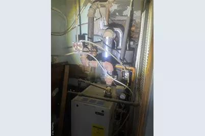 2713 Eastchester Road, Bronx, NY 10469 - Photo 7