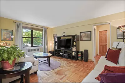 52-15 65 Place #2A, Maspeth, NY 11378 - Photo 7