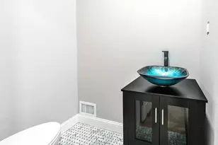 539 Split Rock Rd, Syosset, NY 11791 - Photo 17