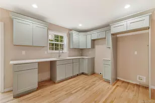 305 Commack Rd, Shirley, NY 11967 - Photo 7