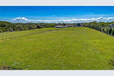 29525 Main, Orient, NY 11957 - Photo 9