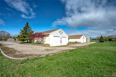 29525 Main, Orient, NY 11957 - Photo 33