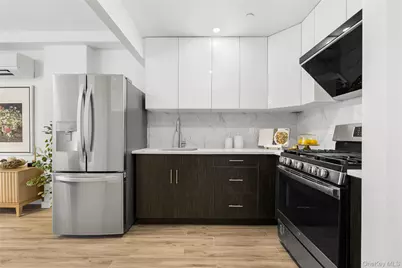 70-65 Queens Boulevard #3M, Woodside, NY 11377 - Photo 7