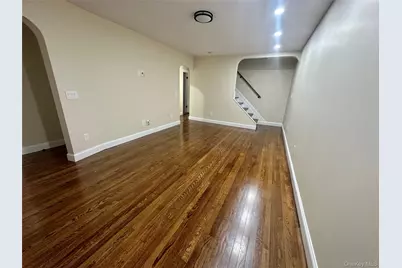 67 W Marshall Street, Hempstead, NY 11550 - Photo 5