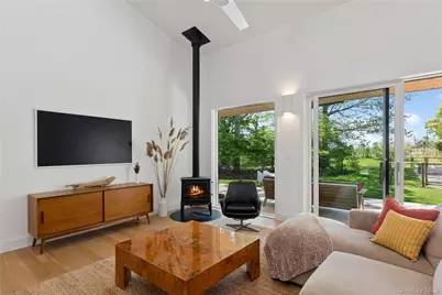 6710 Soundview Avenue, Southold, NY 11971 - Photo 13