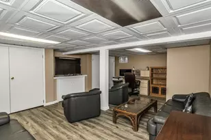 20 Doone Dr, Syosset, NY 11791 - Photo 23