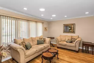 20 Doone Dr, Syosset, NY 11791 - Photo 9