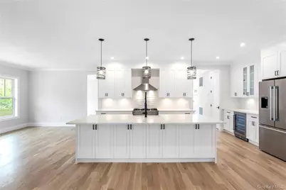 33 Lagoon Court, South Jamesport, NY 11901 - Photo 7