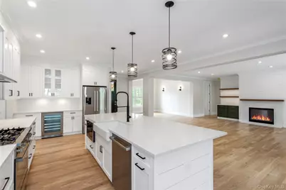 33 Lagoon Court, South Jamesport, NY 11901 - Photo 9