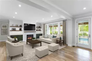 33 Lagoon Ct, South Jamesport, NY 11901 - Photo 5