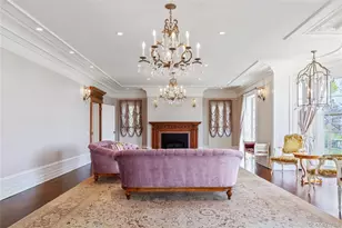 6B Blue Sea Ln, Great Neck, NY 11024 - Photo 13