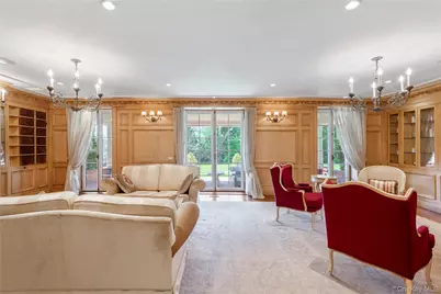 6B Blue Sea Lane, Great Neck, NY 11024 - Photo 17