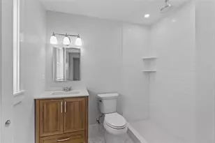 563 King St, Port Chester, NY 10573 - Photo 17