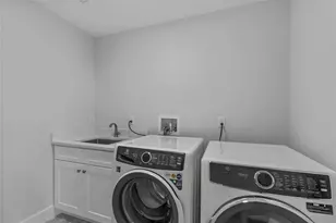 563 King St, Port Chester, NY 10573 - Photo 23