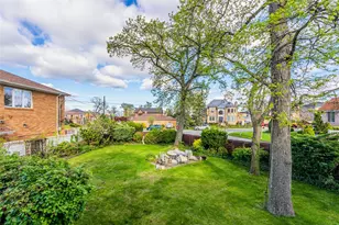 14-35 161st St, Whitestone, NY 11357 - Photo 45