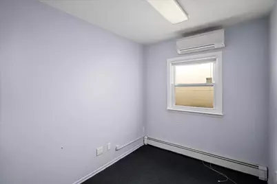 2533 Francis Lewis Boulevard, Whitestone, NY 11358 - Photo 11