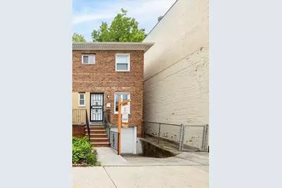 2533 Francis Lewis Boulevard, Whitestone, NY 11358 - Photo 1