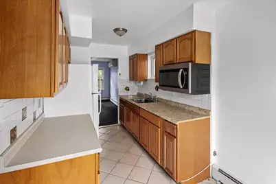 2533 Francis Lewis Boulevard, Whitestone, NY 11358 - Photo 7