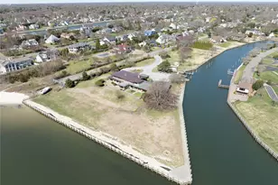 101 West Ln, Bay Shore, NY 11706 - Photo 13