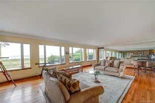 101 West Ln, Bay Shore, NY 11706 - Photo 7