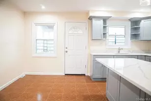 2723 Colden Ave, Bronx, NY 10469 - Photo 3