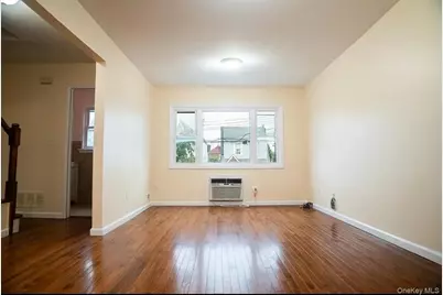 2723 Colden Avenue, Bronx, NY 10469 - Photo 5