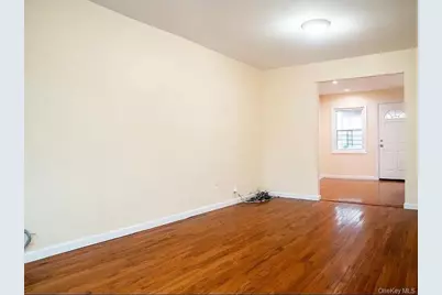 2723 Colden Avenue, Bronx, NY 10469 - Photo 13