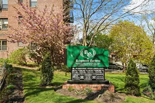 52-21 65th Pl, Maspeth, NY 11378 - Photo 21