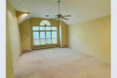 66 Cliff Road, Port Jefferson, NY 11777 - Photo 17