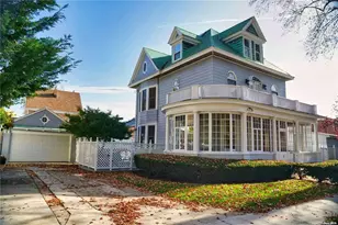 3 Beech Ct Cir, College Point, NY 11356 - Photo 3