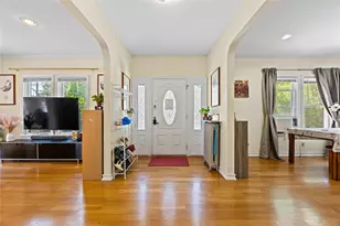 47-18 163 St, Flushing, NY 11358 - Photo 7